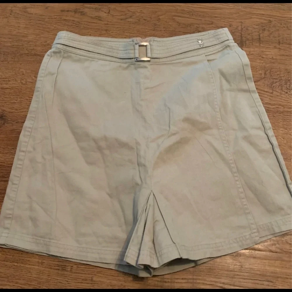 Girls uniform skort 14 1/2 plus